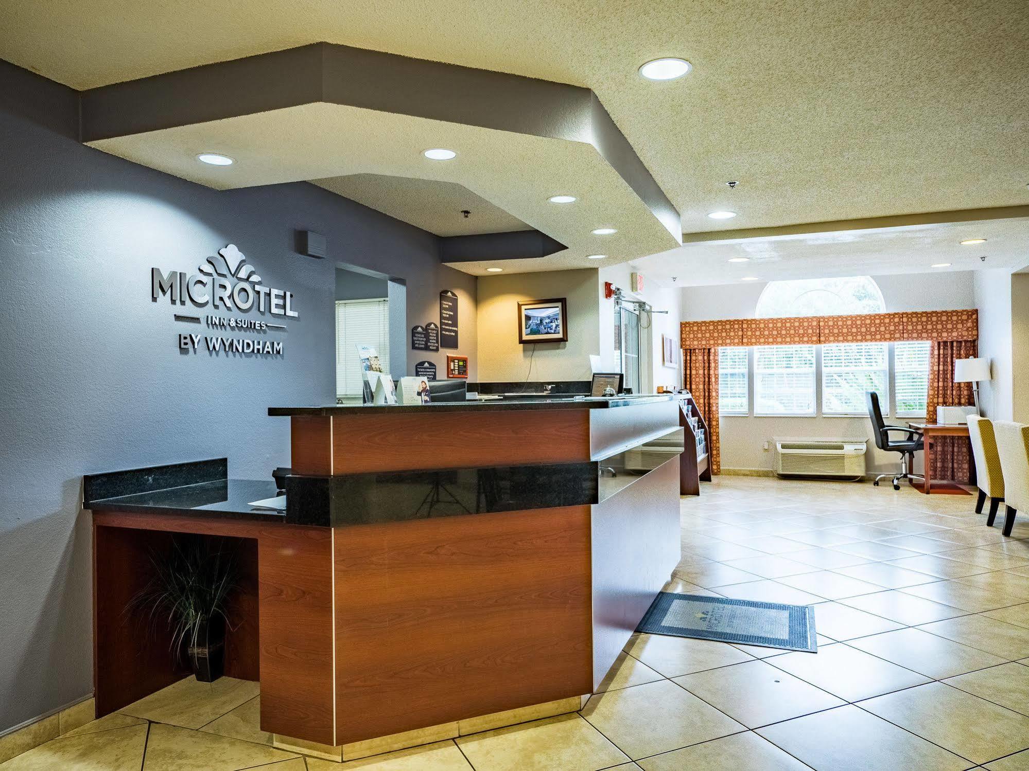 Microtel Inn & Suites By Wyndham Palm Coast I-95 Exteriér fotografie